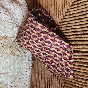 Robert Talbott Parisian, hand sewn, finest silk tie